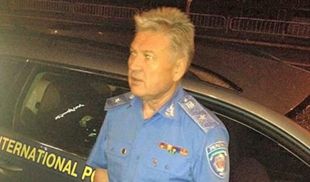 В Киеве пьяный генерал устроил ДТП и пытался сбежать (фото)