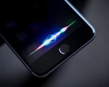 Apple превратила Siri в журналиста
