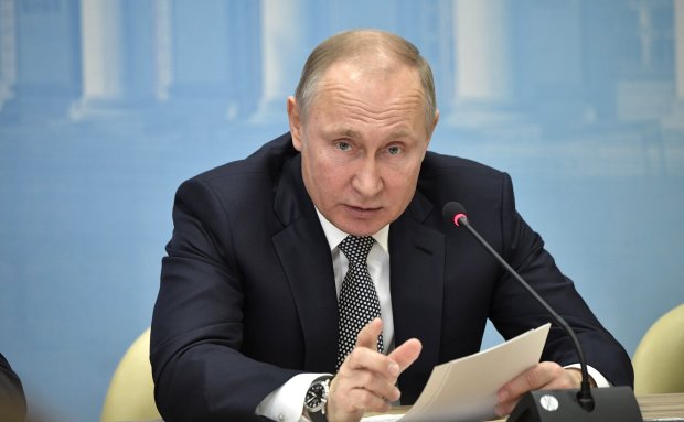 Путин в гневе: директор du Solei замахнулся на кремлевского олигарха и получил по заслугам
