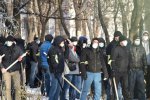 Копи просто спостерігали: кияни розгромили тітушок, які побили депутата