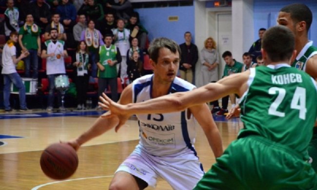 Хімік в овертаймі обіграв Миколаїв і вийшов до півфіналу плей-офф Суперліги