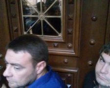 Кияни влаштували пікет перед Генеральною прокуратурою