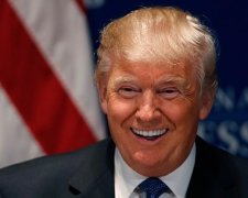 Журналісти розподілять річну зарплату Трампа