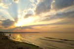 Прогноз погоди в Одесі на 2 серпня: пекельна спека зажене українців у море, поспішайте на пляж