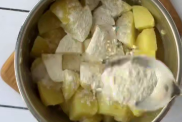 Хрустящий картофель в духовке, кадр с видео