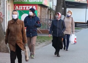 Пенсионеры, кадр из видео
