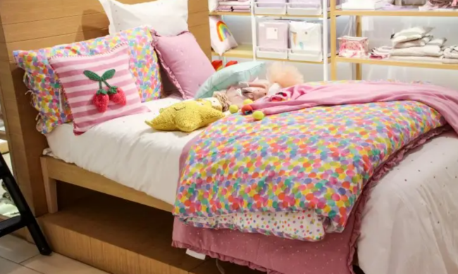 Ліжко, зображення: Знай.ua