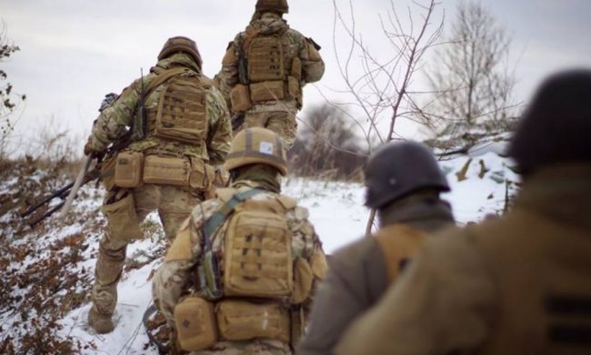 Штаб показав відео запеклих нічних боїв на Донбасі