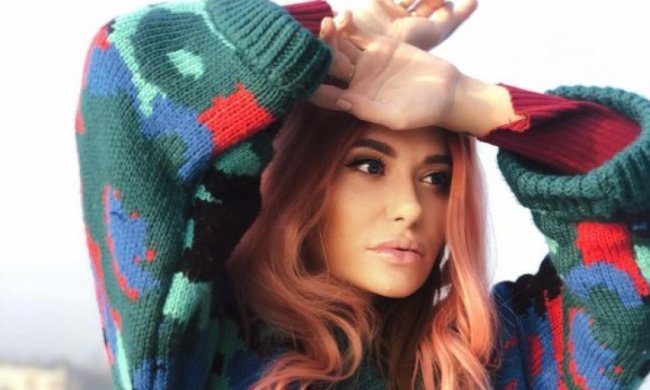 Слава Камінська