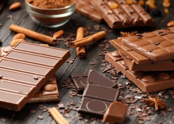 Шоколад, який є корисним для печінки. Фото: Freepik