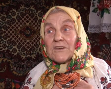 82-летняя украинка стала звездой TikTok и "наколядовала" на айфон