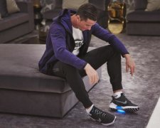 Nike готує до випуску розумні кросівки