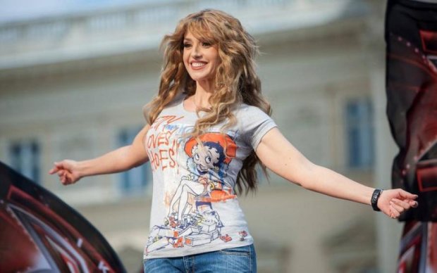 Филипп Киркоров присоединился к флешмобу поклонников Оксаны
Марченко: Танцуй, Оксана!