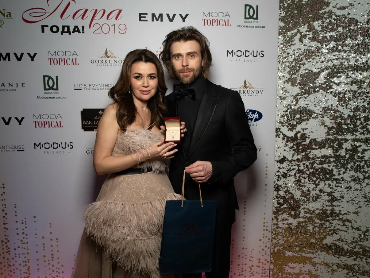 Желіде жалаңаш секс көру