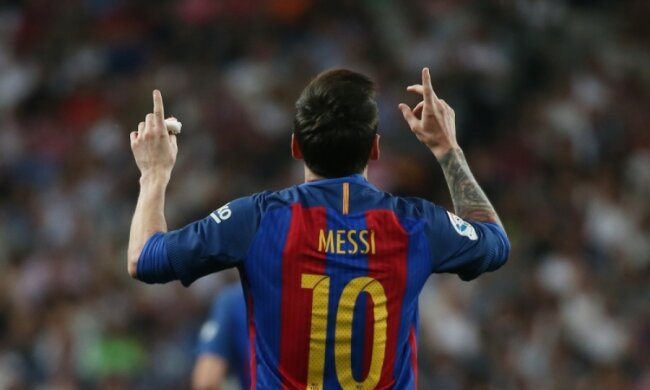 Месси забил пятисотый гол за Барселону