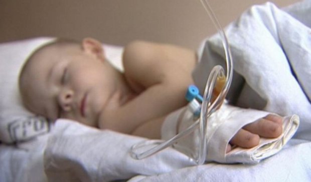 Двухлетний ребенок наглотался неизвестных таблеток в Киеве