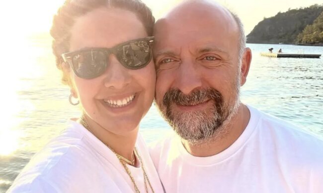 Халіт Ергенч та Бергюзар Корель, фото із соцмереж