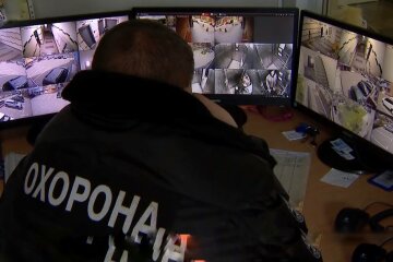 Охоронець, фото: скріншот з відео