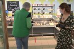 Ревізор перевірив Велику Кишеню, результати невтішні - барикади, брудні каси і нуль рукавичок