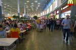 McDondald's опозорился мерзкой живой "добавкой": "Такого ужаса я еще никогда не видел"