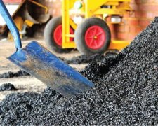Асфальт зробив миколаївських чиновників мільйонерами