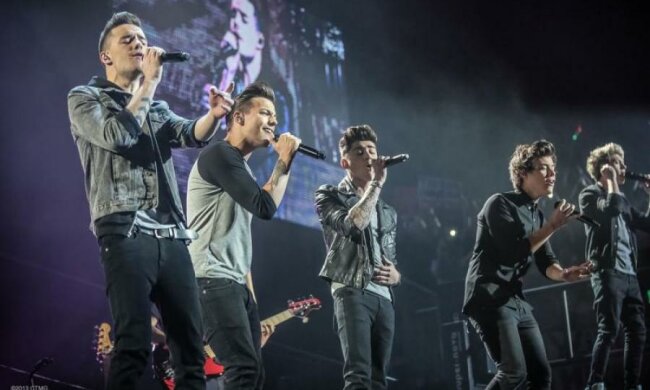 Дівчата, налітайте: соліст легендарного гурту розійшовся з дружиною