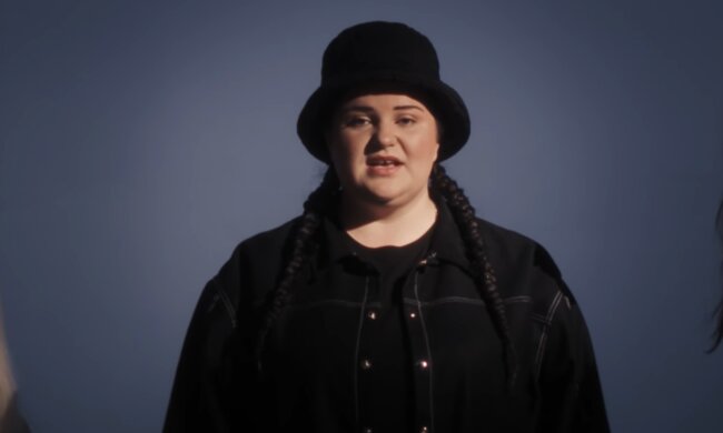 Alyona Alyona, скріншот з відео