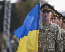 Это отвратительно: в сети вспомнили "совковые" парады времен правления Януковича