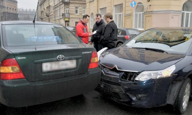 Нові штрафи і оформлення ДТП: все, що необхідно знати водіям