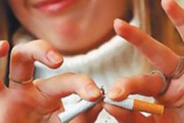 Відмова від цигарок впливає на дружбу