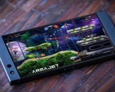 Razer отказалась от производства игровых смартфонов