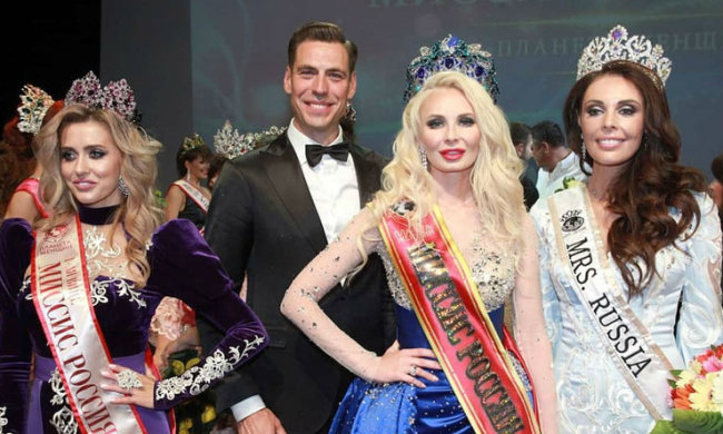 Финалистку конкурса "Миссис Россия" подняли на смех в сети: "Блондинка явно ботекса переборщила"