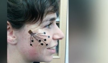 Ученые придумали электронную "татуировку"