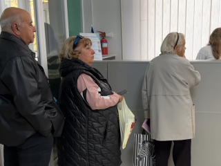 Пенсіонери. Фото: скрін youtube