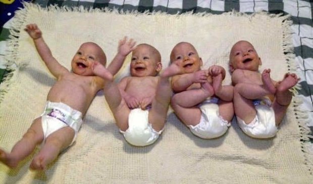 У Німеччині 65-річна мама народила четверо немовлят