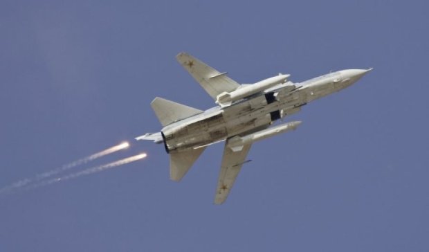 Пилотов сбитого Су-24 не могут забрать из-за обстрелов