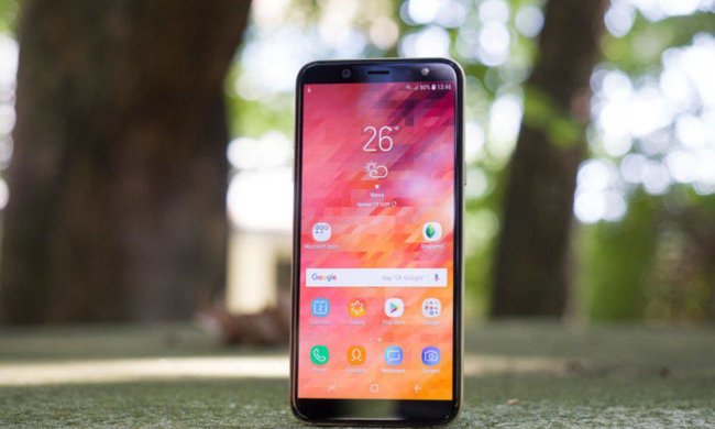 Samsung Galaxy A6s: вбивця бюджетників Xiaomi і Huawei