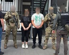 Фіктивні свідоцтва про народження двійнят для виїзду за кордон