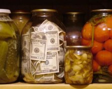 Украинцам рассказали, где и как лучше хранить денежки