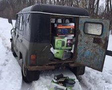 Правоохранители прикрыли контрабанду в Россию микросхем для ракет (фото)