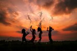 Фото из открытых источников, радость