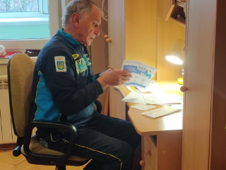 Платіжки за комуналку. Фото: скрін youtube