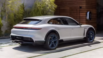 Porsche Taycan Cross Turismo