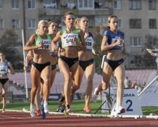 Легкоатлетки зі Львова взяли золото на чемпіонаті України, з такими ногами можна перемахнути через океан