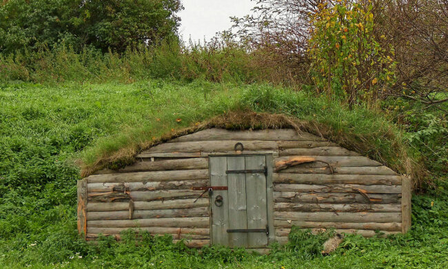 Строительство погреба, фото: fondeco.ru