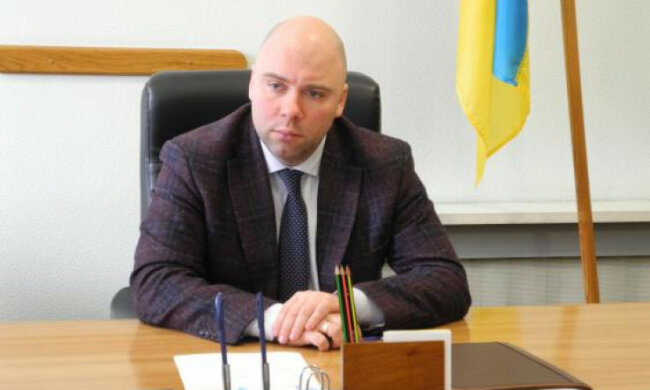 Дружок Добкіна переметнувся до Кучера і буде вчити харківську молодь патріотизму - "любитель червоних прапорів"