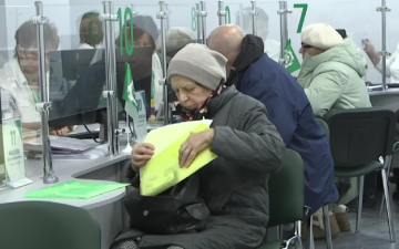 Пенсионеры. Фото: скрин youtube