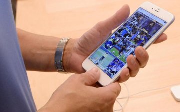 Десять причин не купувати iPhone X