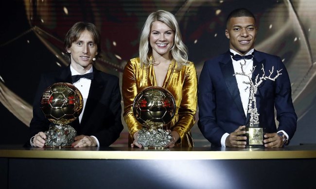 За обладателя Золотого мяча голосовал призрак
