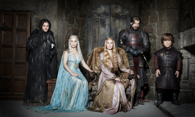 Захватывающий тизер последнего сезона "Игры Престолов" уже в сети: конец эпохи